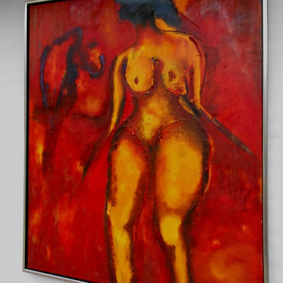 Nr. 225
Olie på lærred
Titel: Model og fugl
Mål: h. 140 x br. 120 cm
Incl. svæveramme sort/sølv
Pris kr. 13.000/Euro 1.750