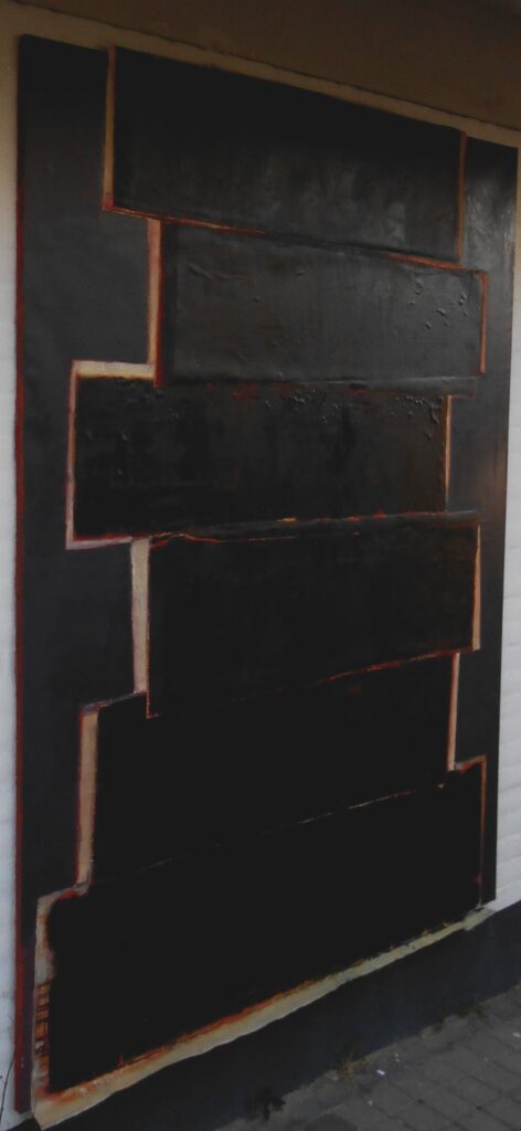 No. 375 Mål 200x150cm Titel: Robusthed Olie på lærred incl. svæveramme sort/sølv Pris kr. 30.000/Euro 401